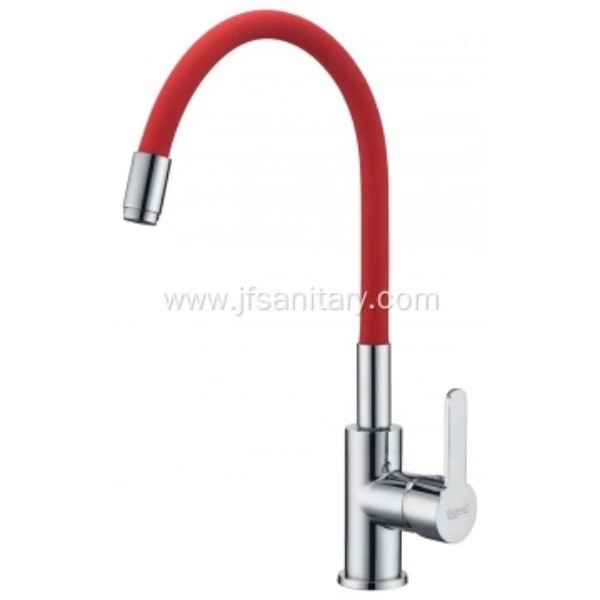 robinet d'évier de cuisine moderne